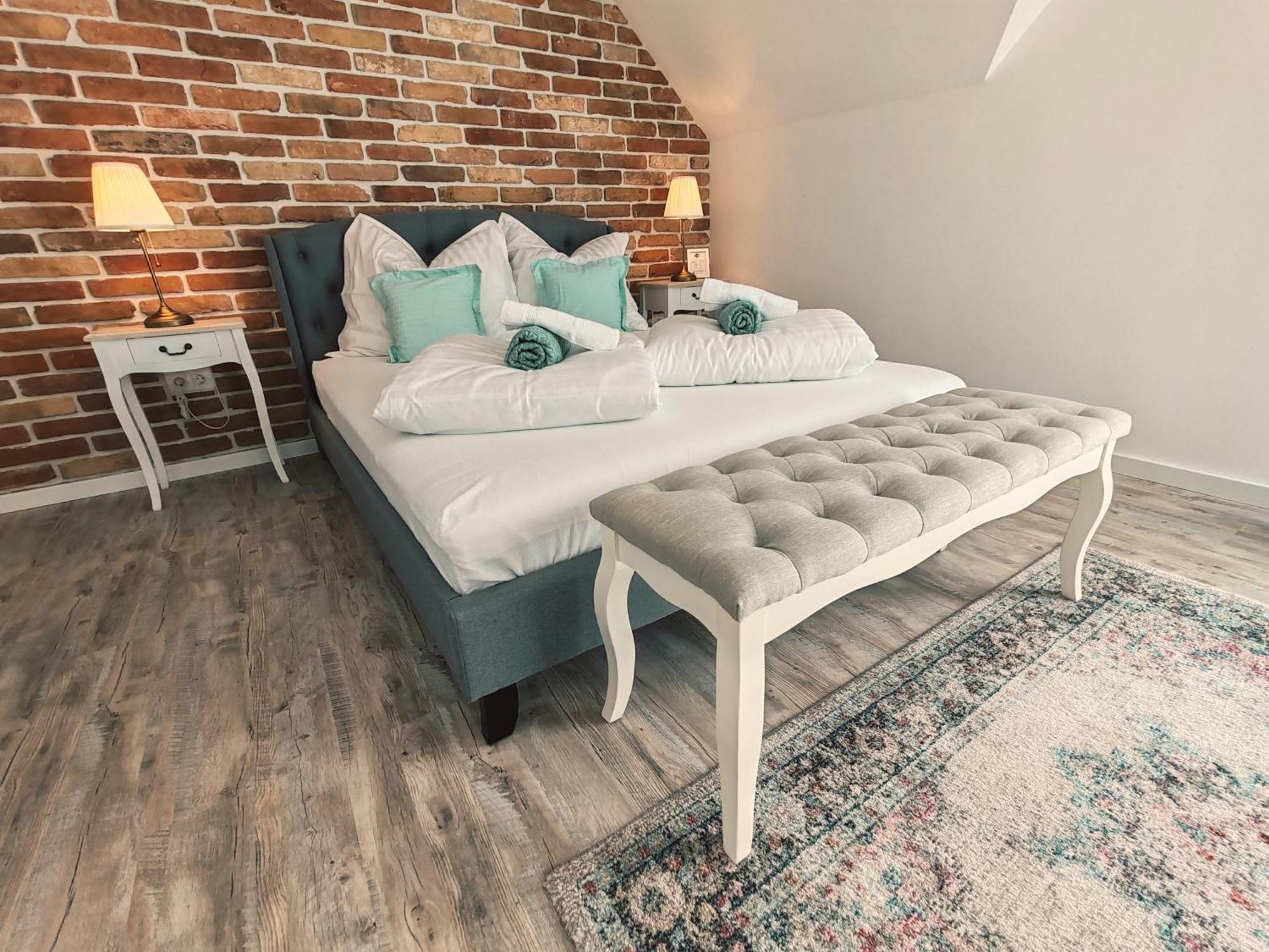 Elisoria Superiors Otel Cserszegtomaj Dış mekan fotoğraf