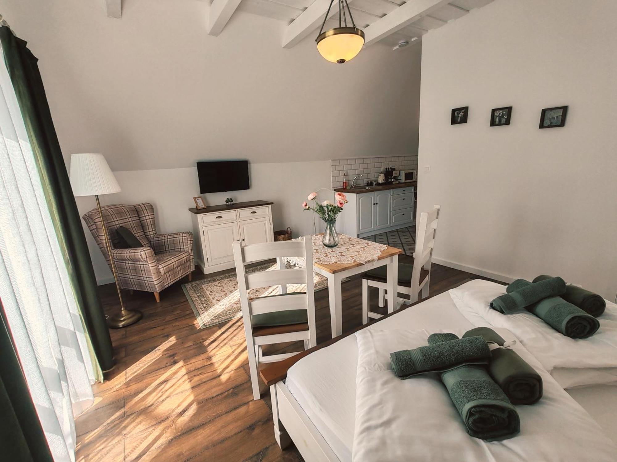 Elisoria Superiors Otel Cserszegtomaj Dış mekan fotoğraf